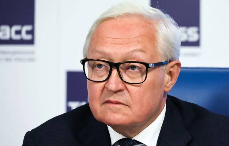 Замглавы МИД РФ Сергей Рябков выступает с заявлением