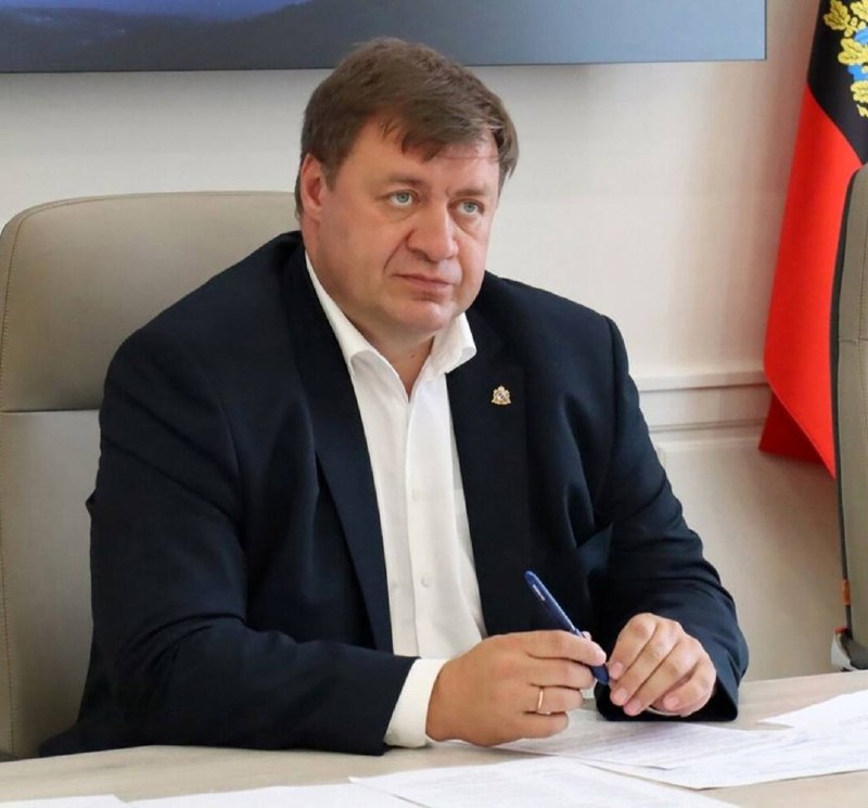 Экс-чиновник в зале суда во время оглашения приговора