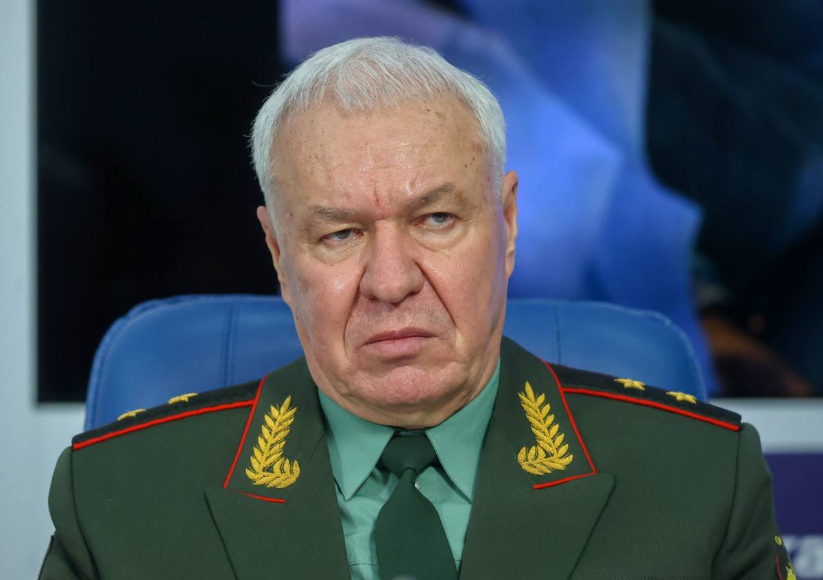 Депутат Госдумы Виктор Соболев комментирует авиаколлапс на юге России