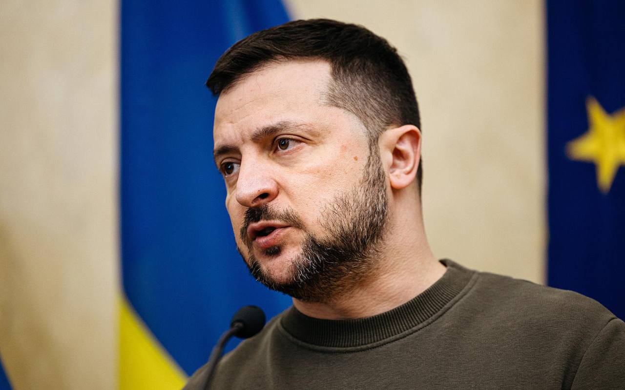 Владимир Зеленский обсуждает мирные переговоры с США