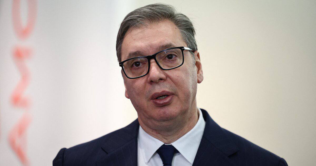 Александр Вучич на пресс-конференции заявляет о возможной отставке