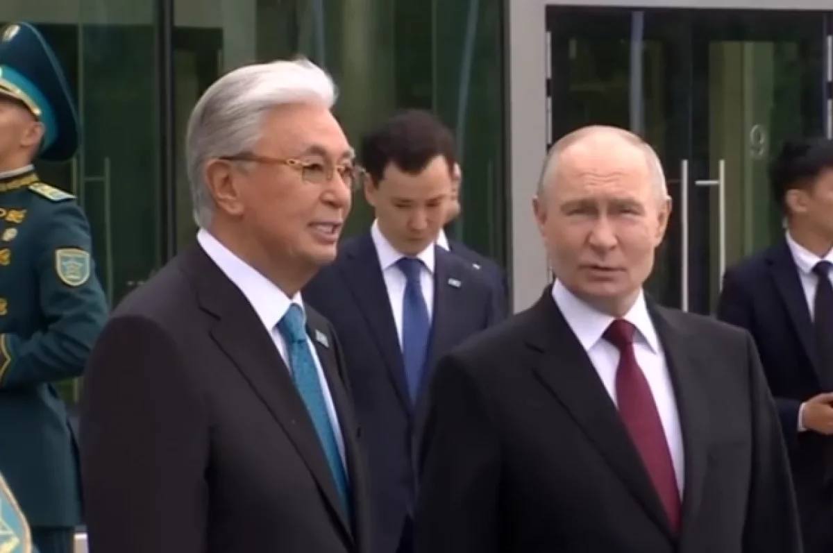 Президент Казахстана Токаев и президент России Путин на встрече