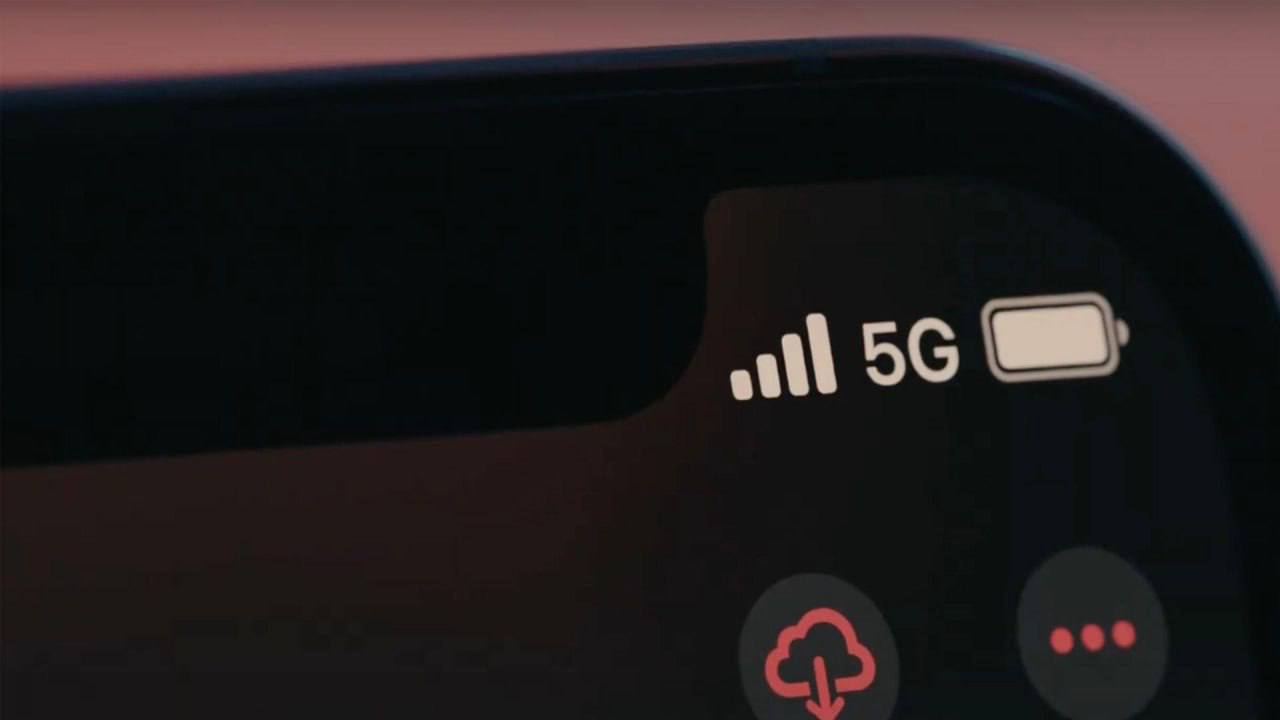 Значок 5G на экране смартфона без изменения скорости