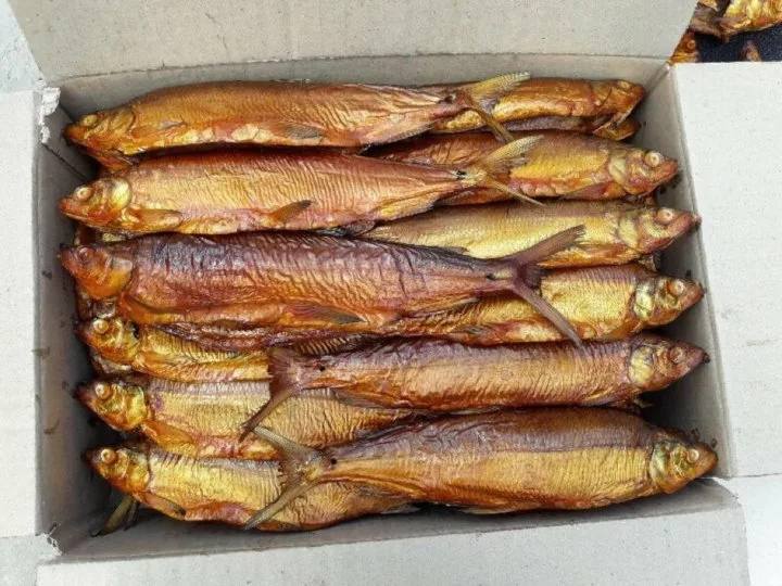 Рыбная продукция из Армении на прилавке магазина