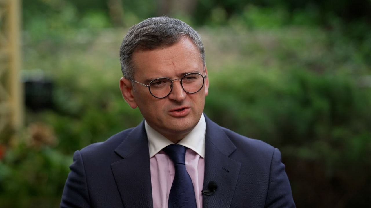 Экс-глава МИД Украины Кулеба развенчивает мифы о победе