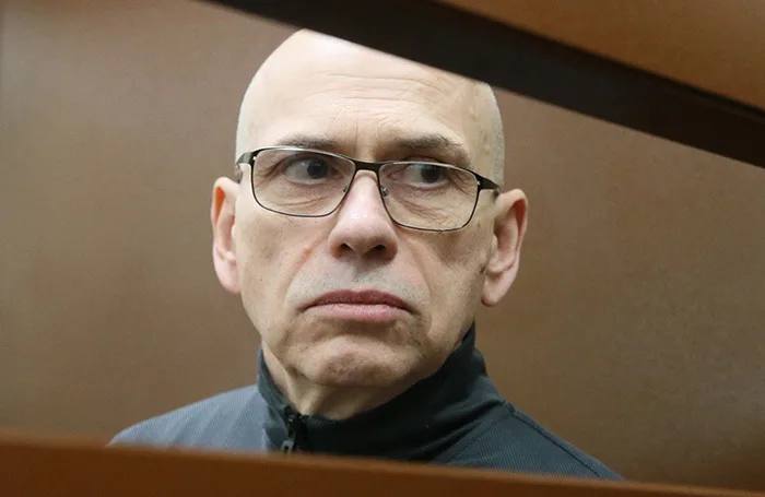 Бывший вице-премьер Подмосковья Кузнецов на скамье подсудимых