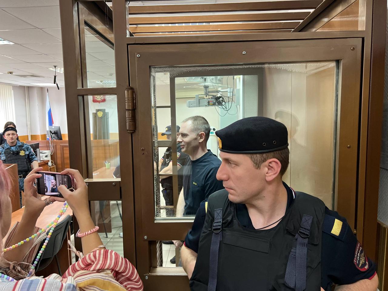 Заседание суда по делу экс-депутата Круглова