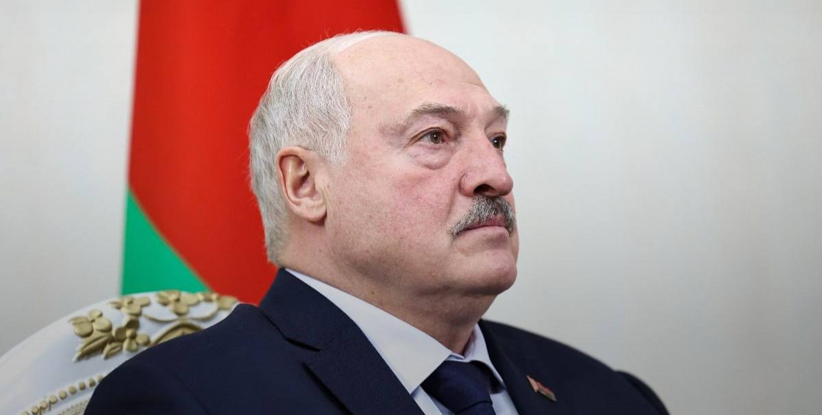Лукашенко и Зеленский обсуждают недопустимость войны