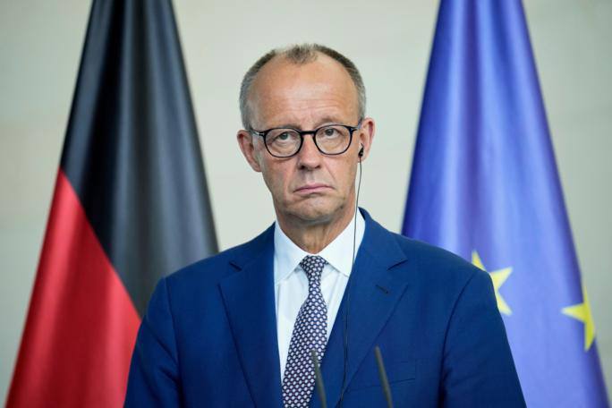 Канцлер Германии Мерц призывает к переговорам
