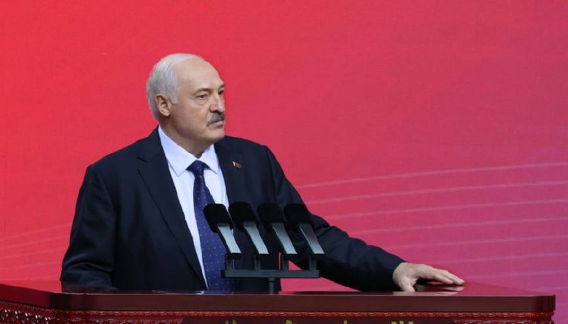 Президент Лукашенко подписывает указ о помиловании