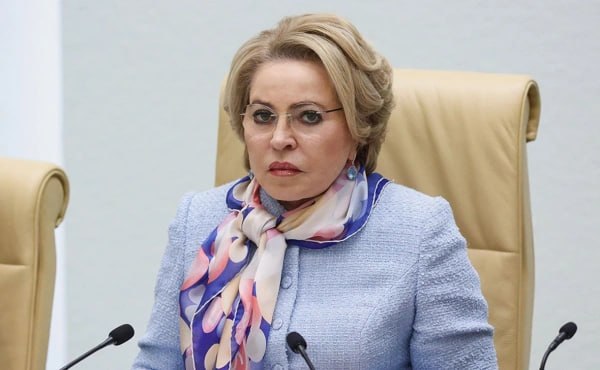Валентина Матвиенко призывает молодежь создавать семьи