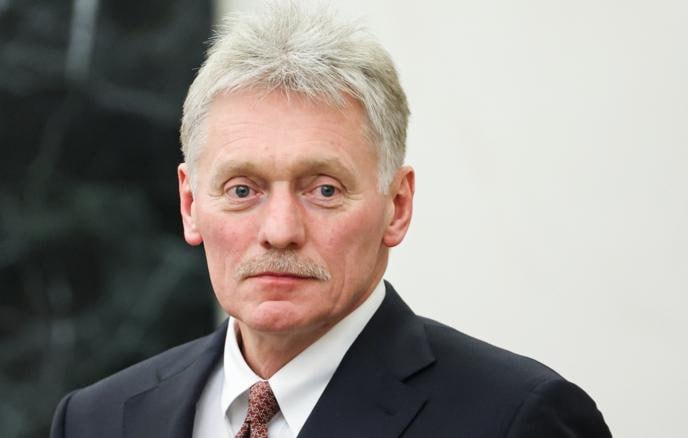 Дмитрий Песков на пресс-конференции делает заявление о конфликте