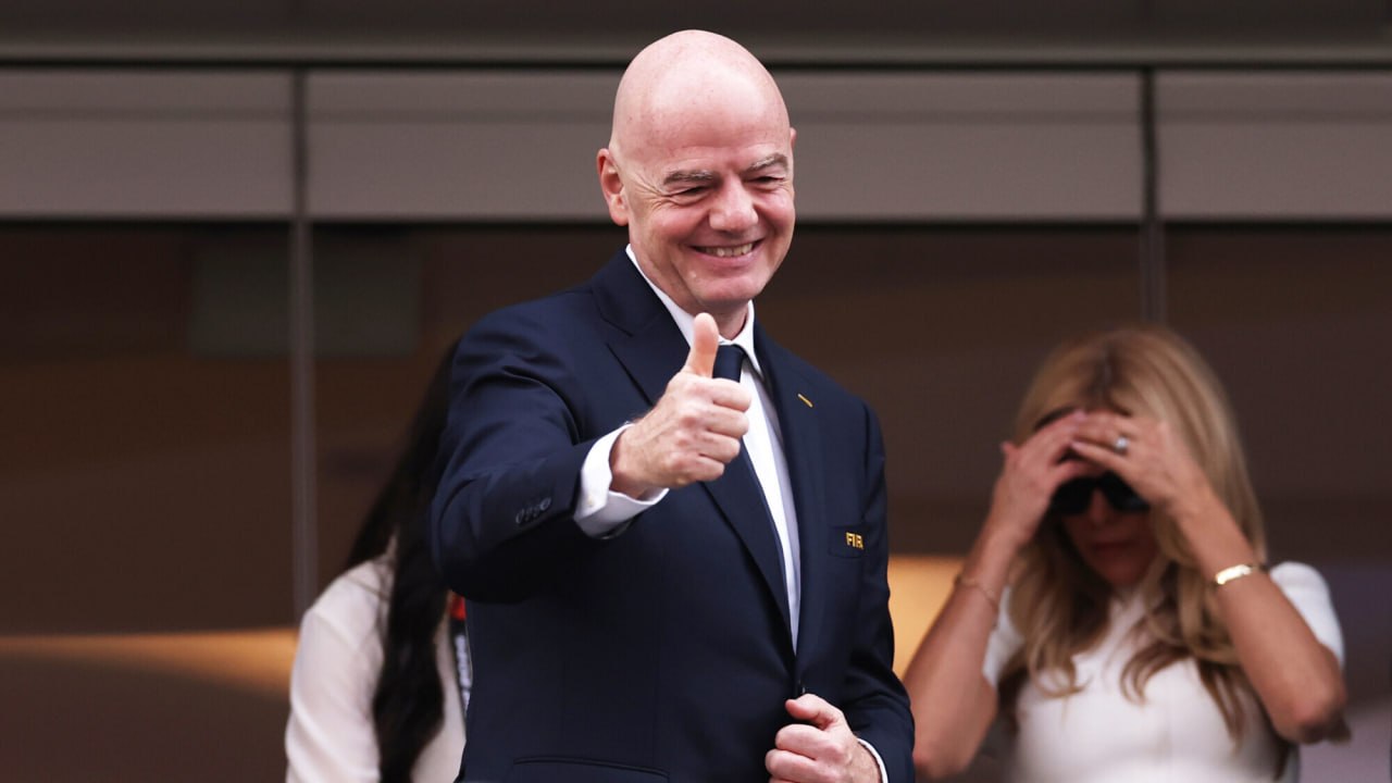 Президент FIFA Джанни Инфантино на пресс-конференции