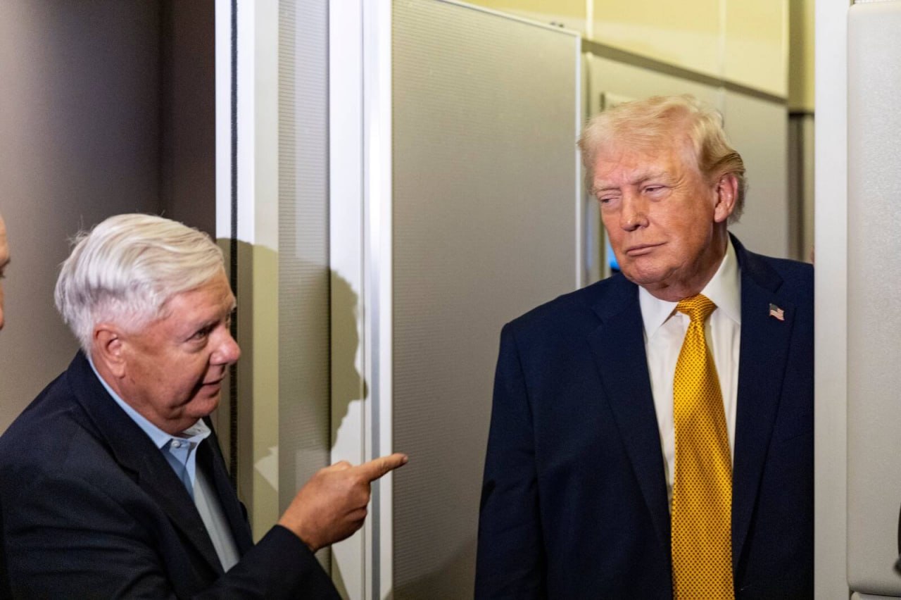 Дональд Трамп скорбит о смерти сенатора Линдси Грэма