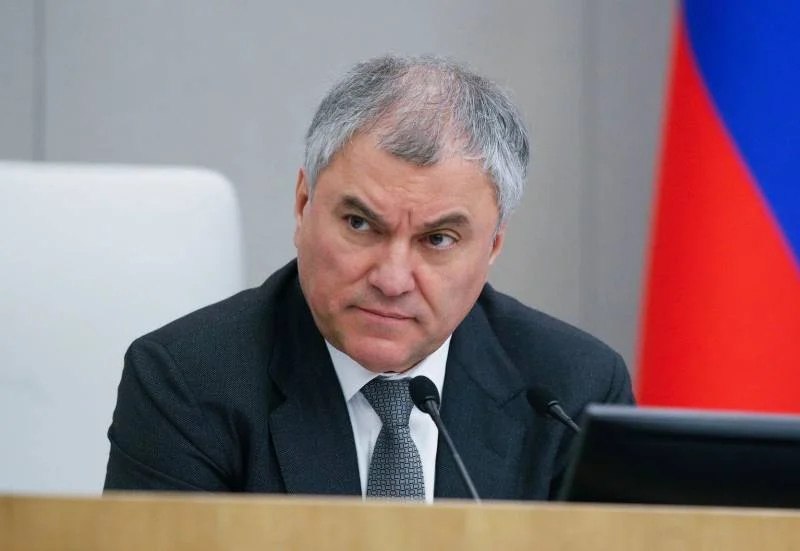 Вячеслав Володин выступает с предложением о военных сборах