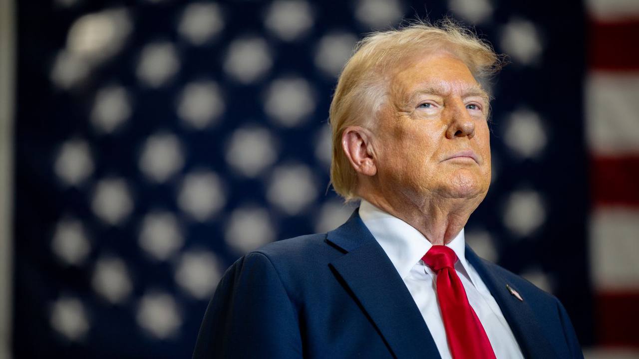 Трамп объявляет об отказе Китая и России поставлять оружие Ирану