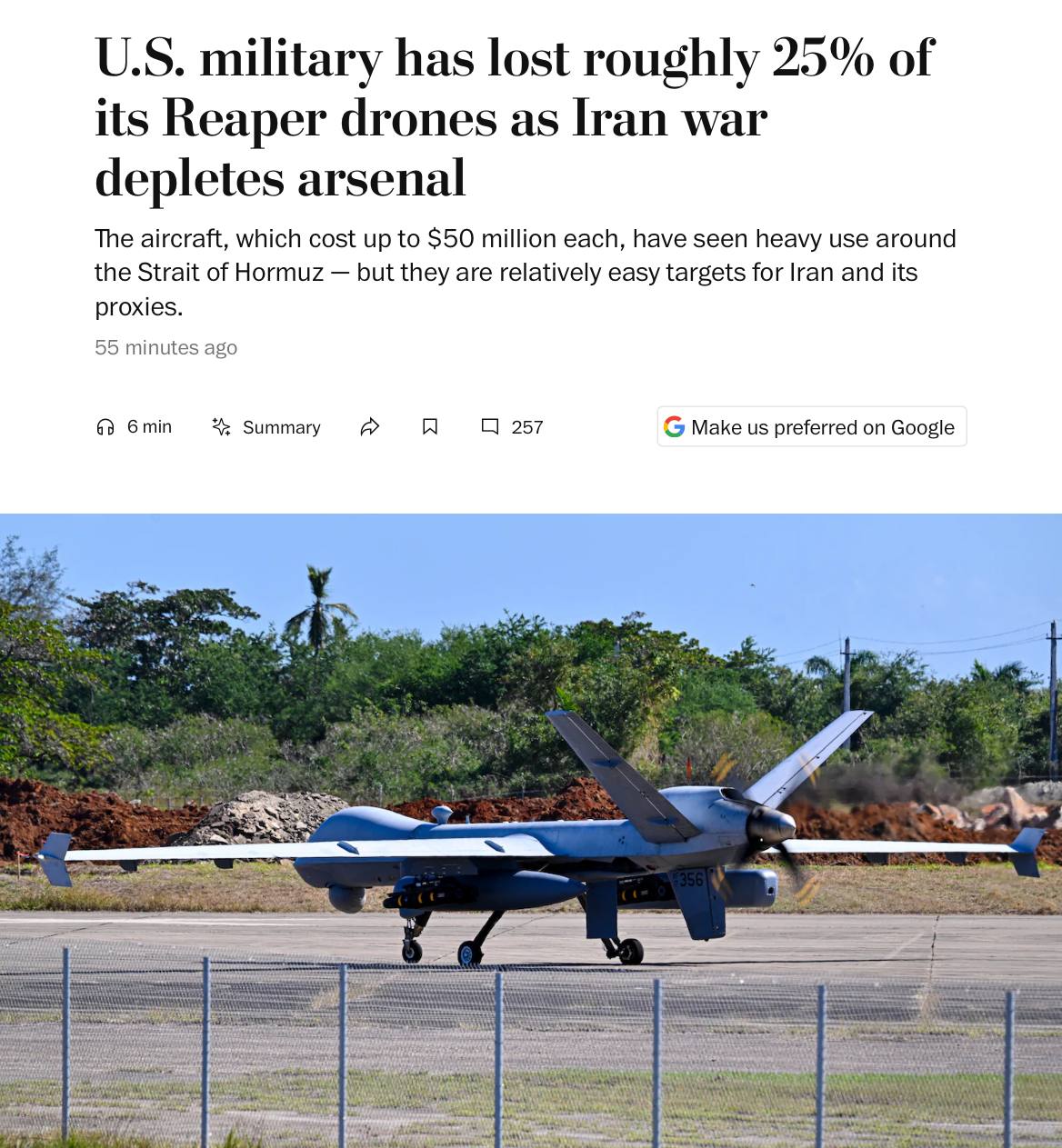 Беспилотник MQ-9 Reaper в небе над пустыней