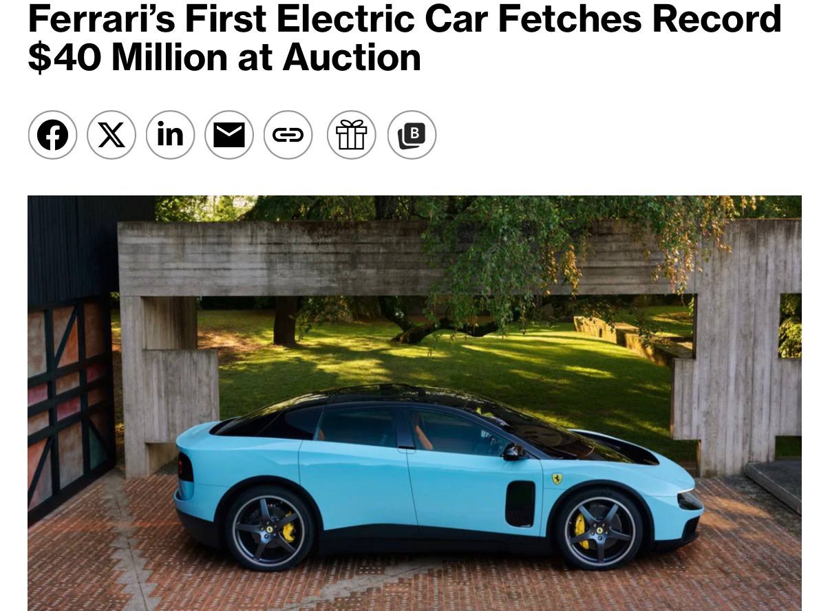 Электромобиль Ferrari Luce на аукционе
