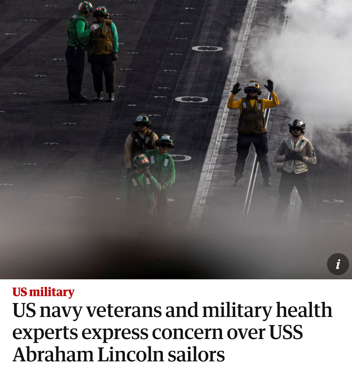 Авианосец USS Abraham Lincoln в открытом море