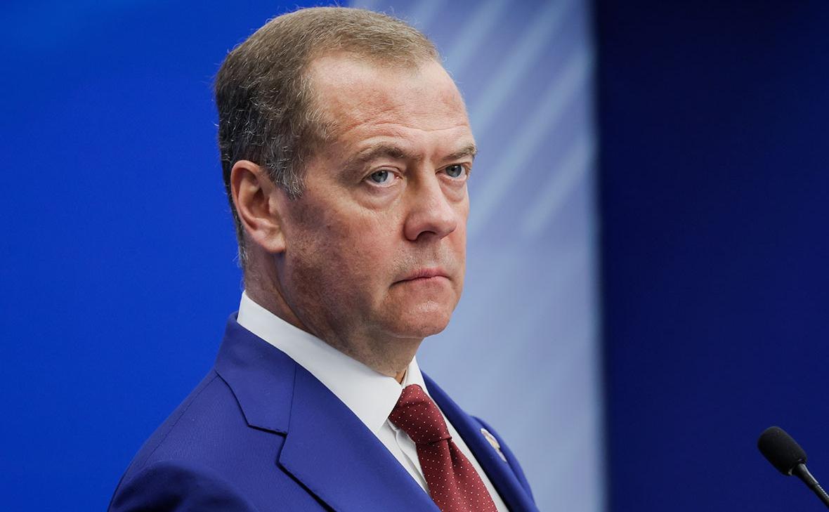 Дмитрий Медведев на пресс-конференции