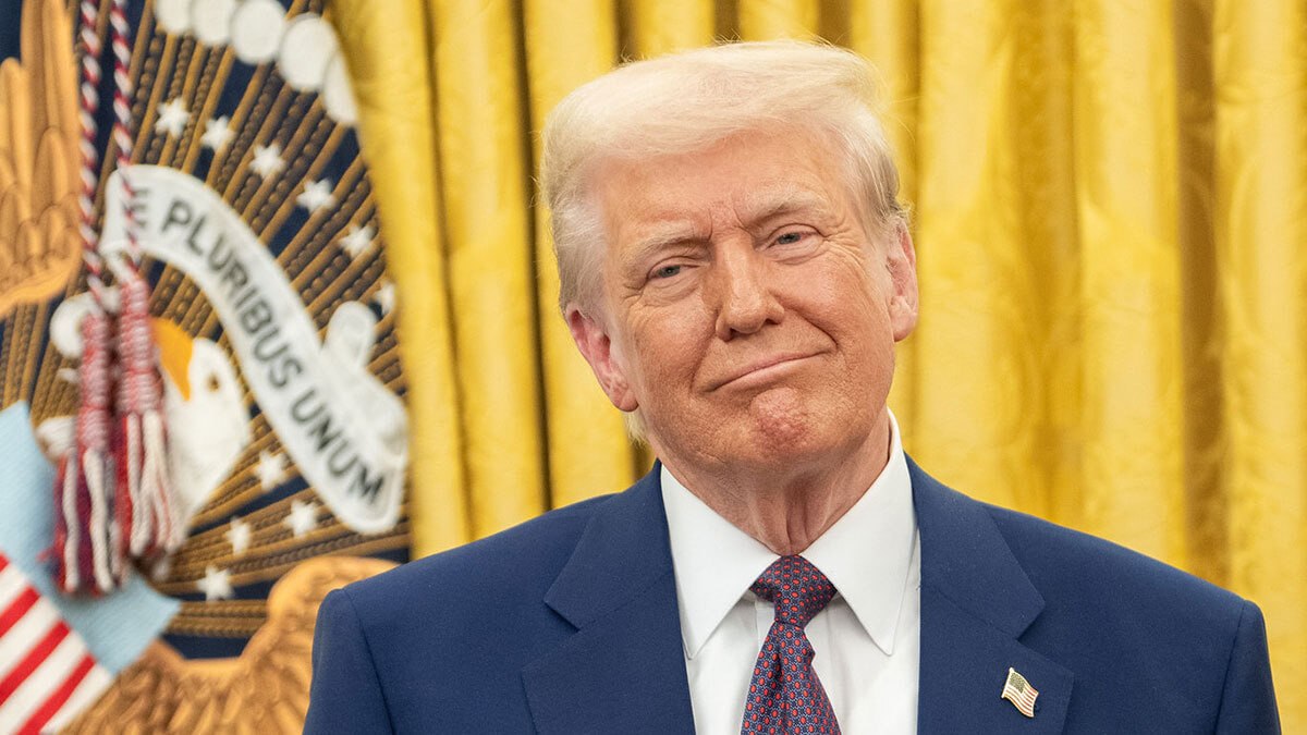 Трамп и Путин за столом переговоров