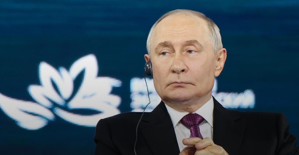 Президент Путин говорит о стабильной экономике России