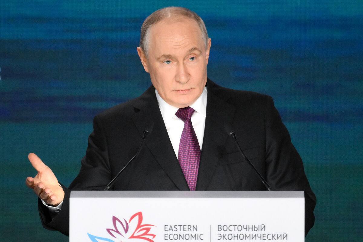 Владимир Путин выступает с обращением о мобилизации