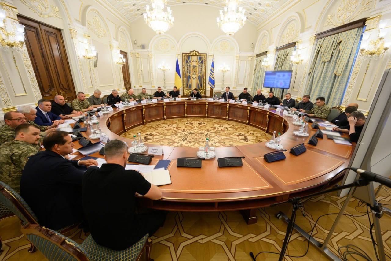 Скоростной дрон-перехватчик против Шахедов в небе