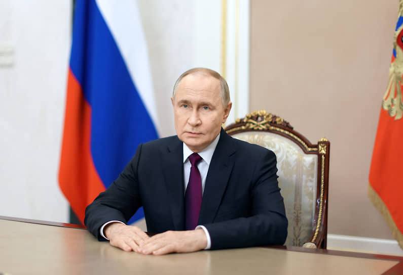 Отгрузка первой нефти с арктического терминала