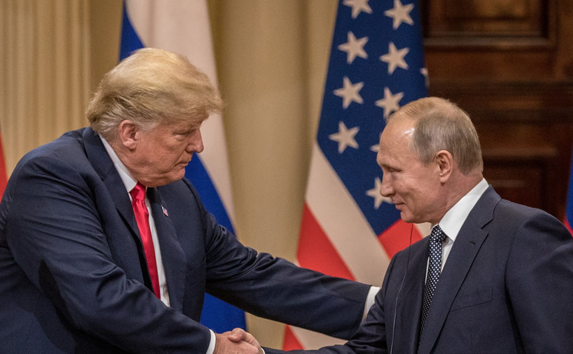 Путин и Трамп обсуждают телефонный разговор
