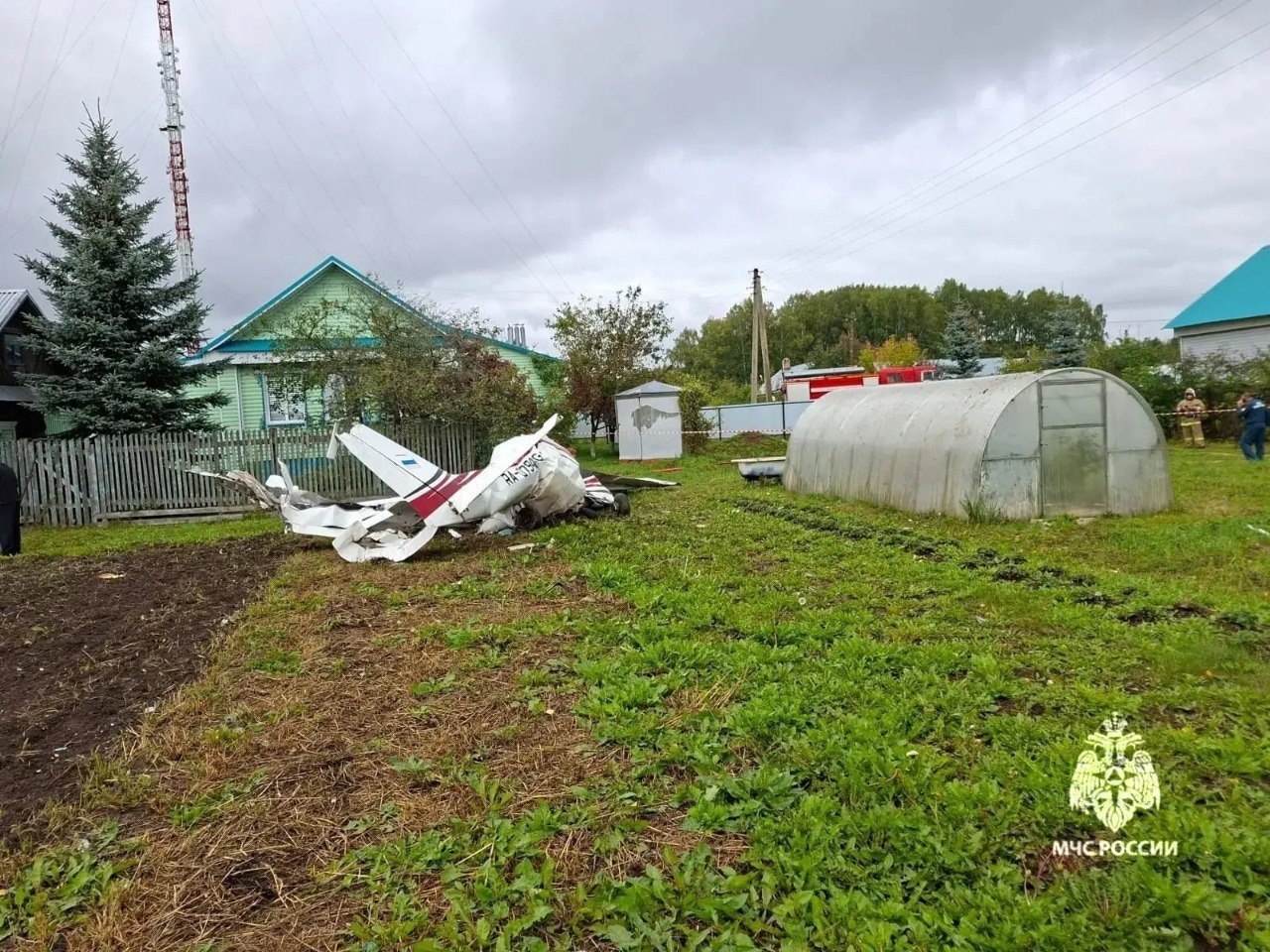 Место крушения легкомоторного самолета Cessna в Татарстане