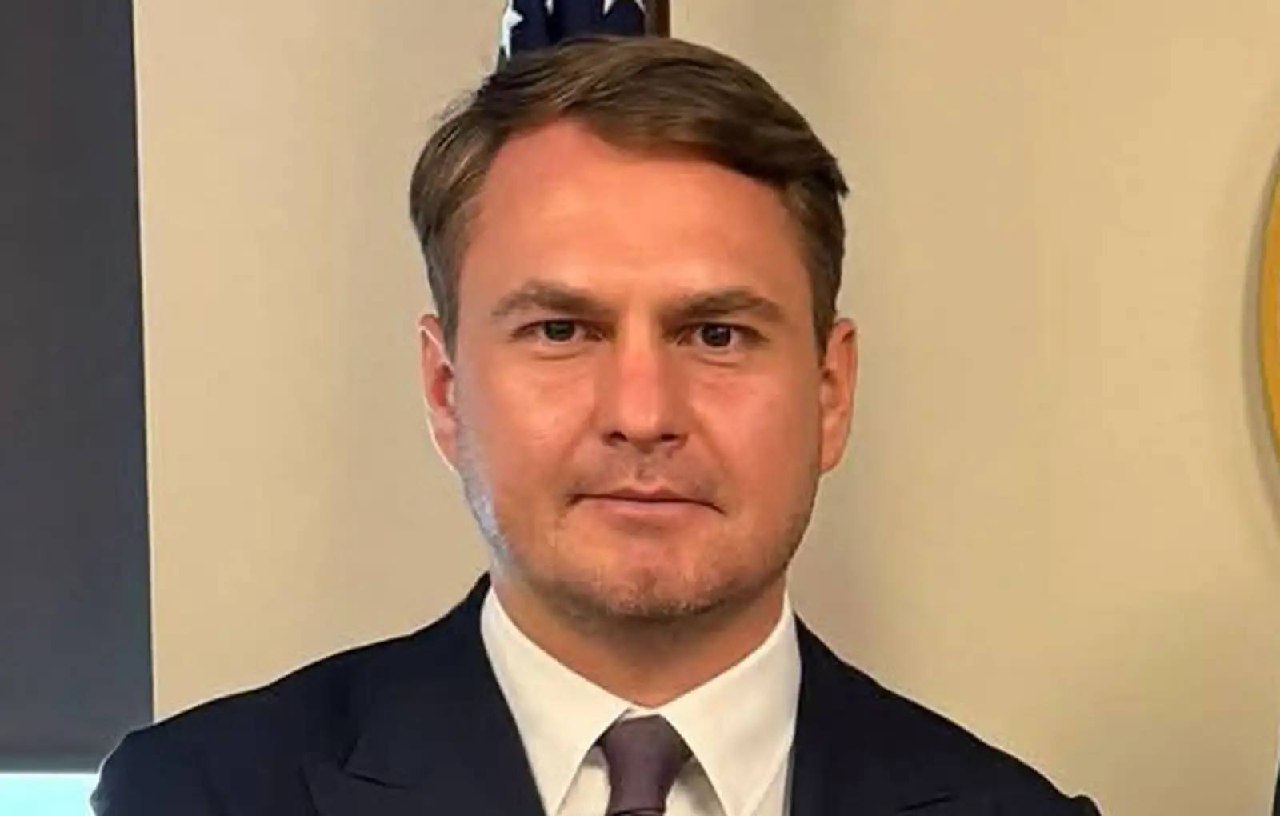 Здание Верховной Рады Украины крупным планом