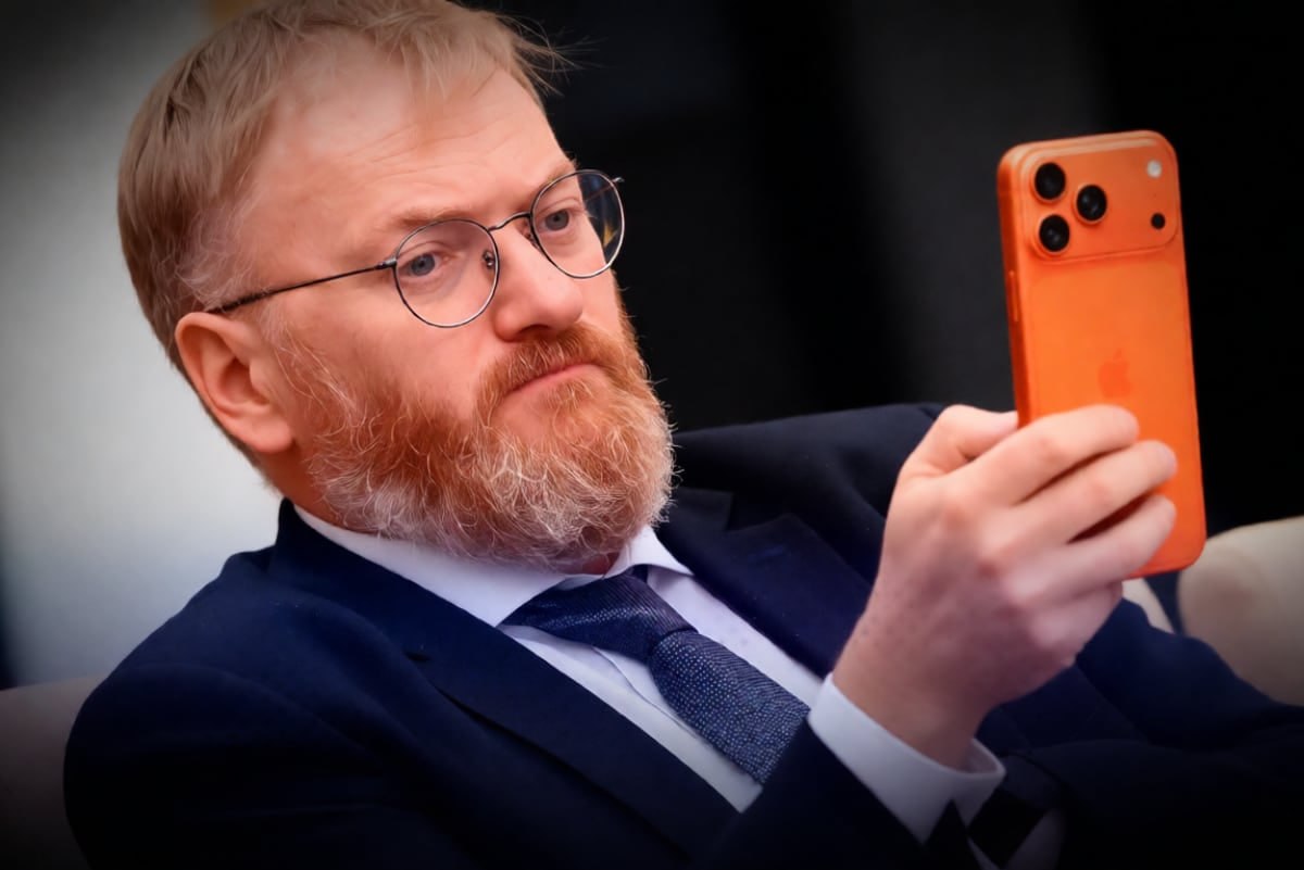 Виталий Милонов отказывается от рекламы iPhone