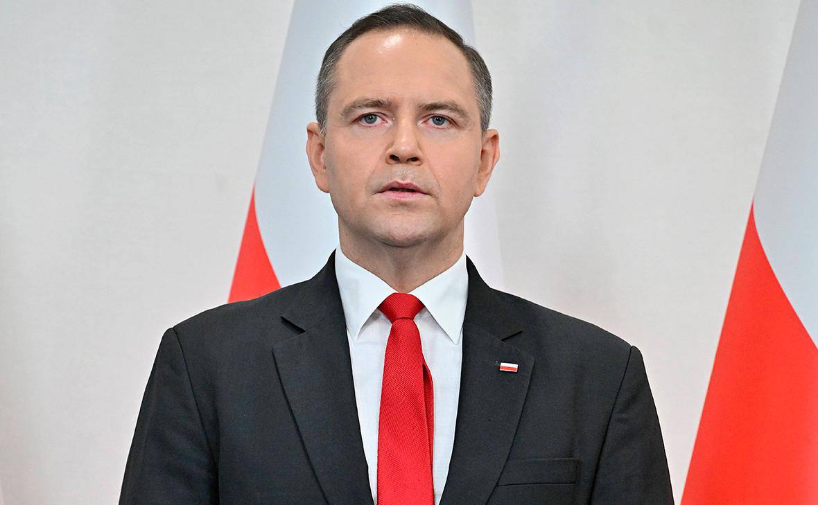 Президент Польши Навроцкий выступает с речью о национальной идентичности