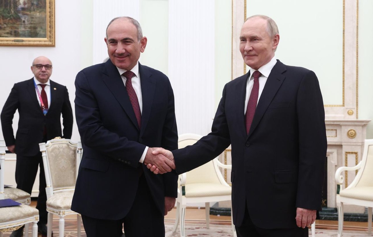 Поздравительная телеграмма президента России в адрес премьер-министра Армении