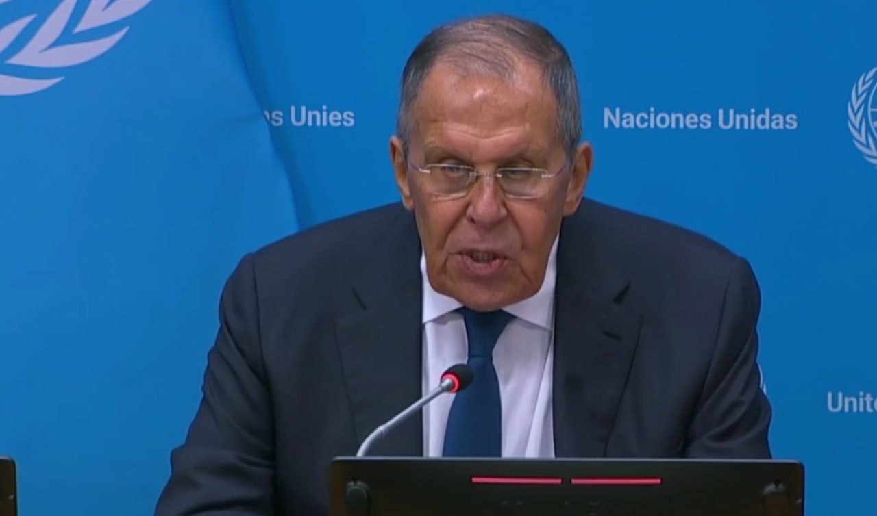 Сергей Лавров выступает на пресс-конференции в ООН
