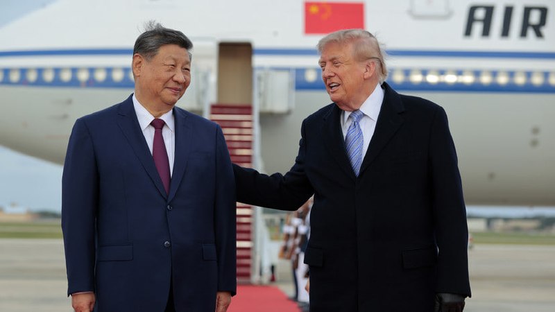 Дональд Трамп и Си Цзиньпин на переговорах