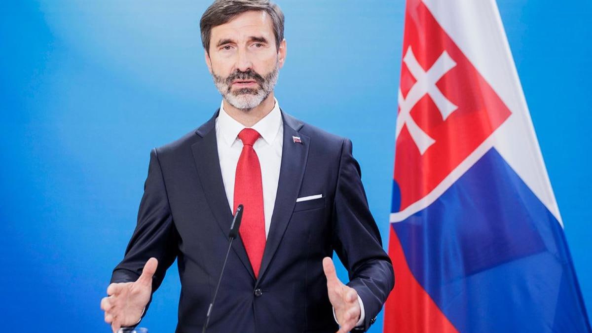 Министр иностранных дел Словакии Юрай Бланар на встрече