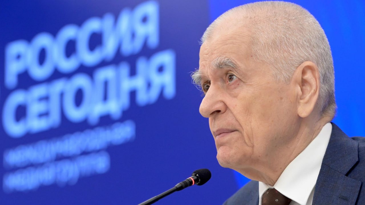 Академик РАН рассказывает о позднем родительстве