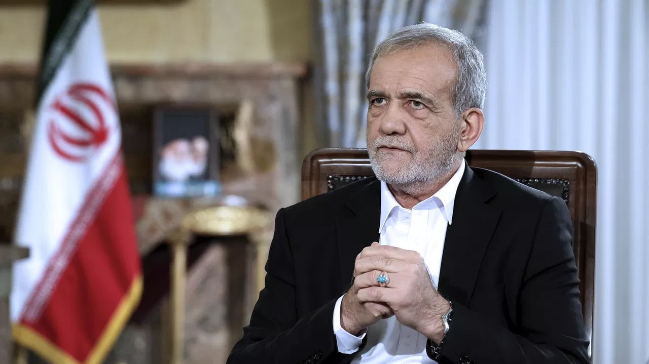 Президент Ирана выступает на саммите СНГ