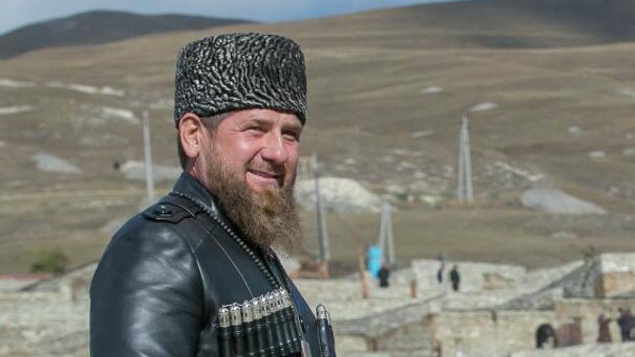 Вручение награды почетного железнодорожника в Грозном