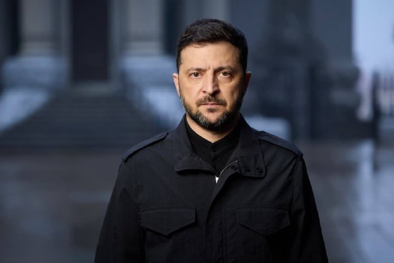 Зеленский выступает с заявлением о приоритете завершения войны