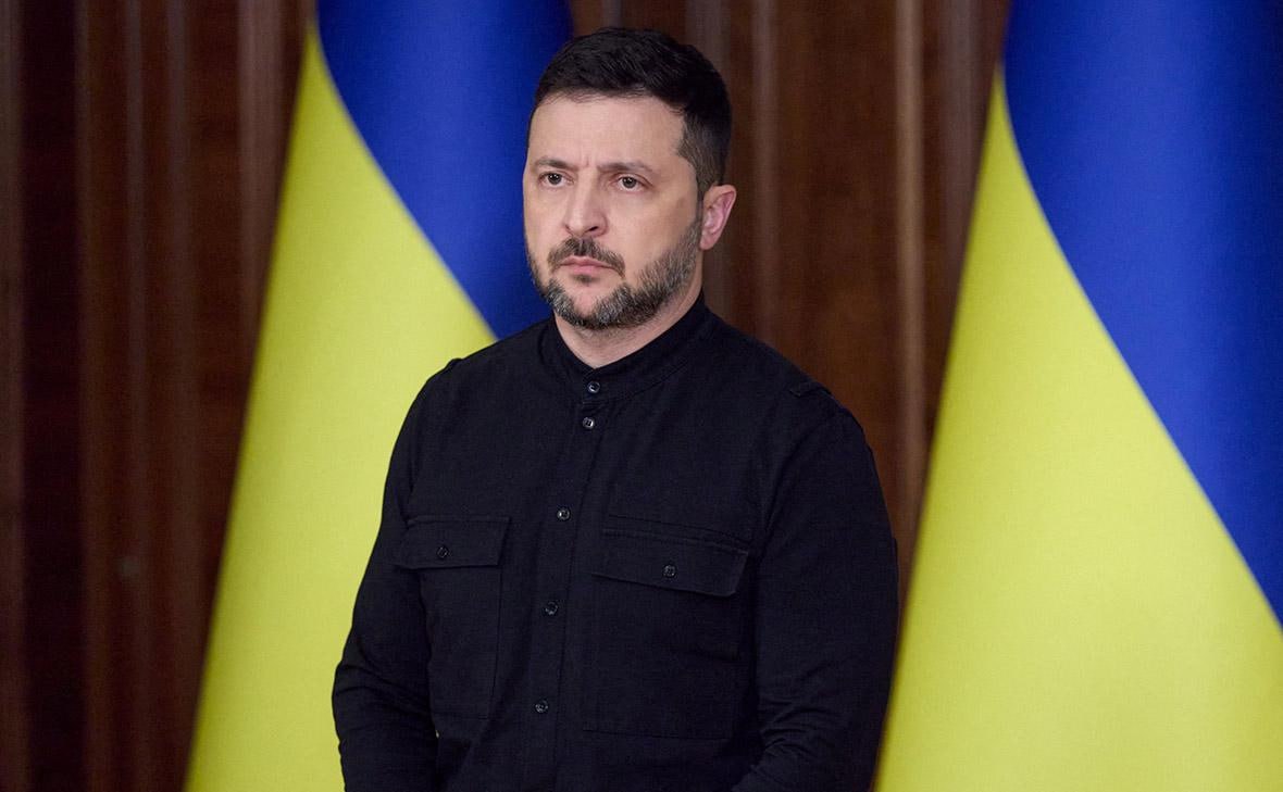 Зеленский выступает с заявлением о готовности к мирным переговорам